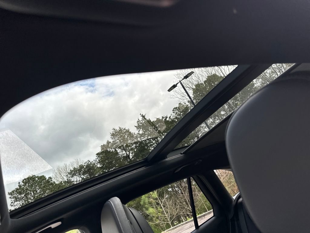 Certified 2025 Mercedes-Benz GLC 300 4MATIC image 12