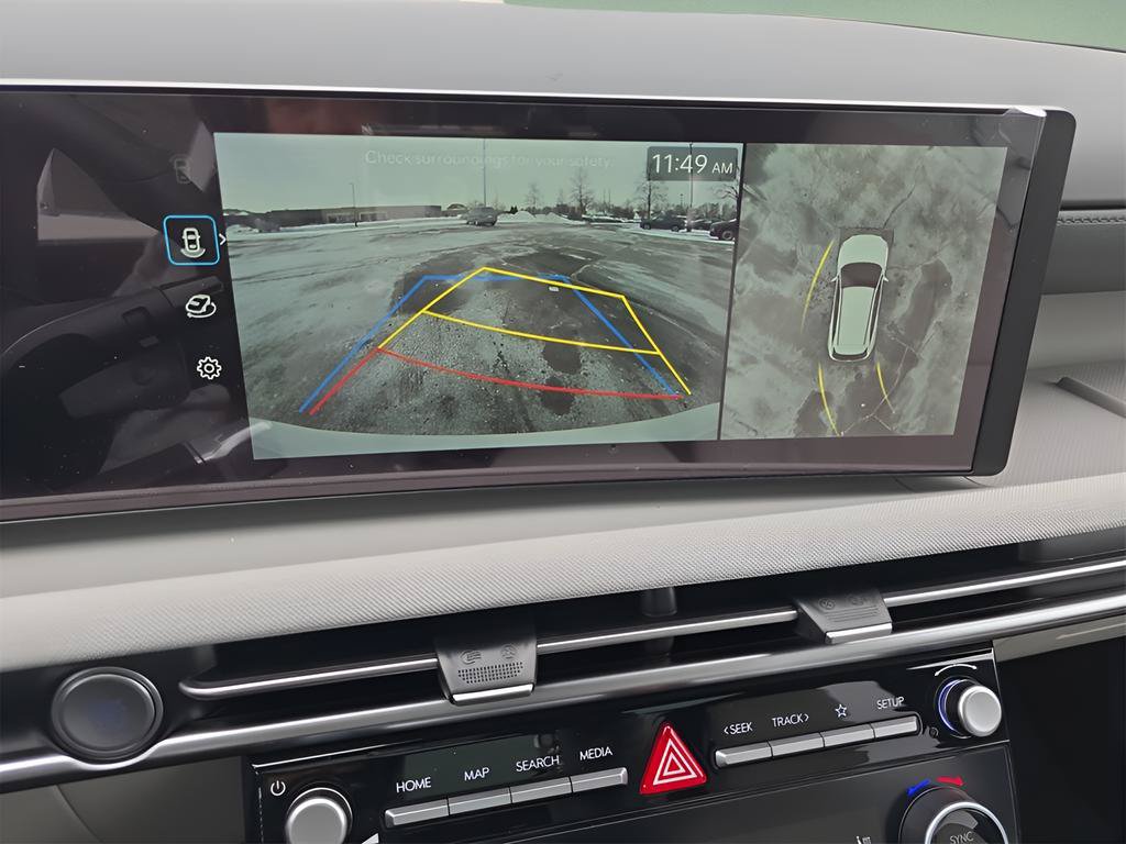 Used 2025 Hyundai Tucson Limited FWD image 23
