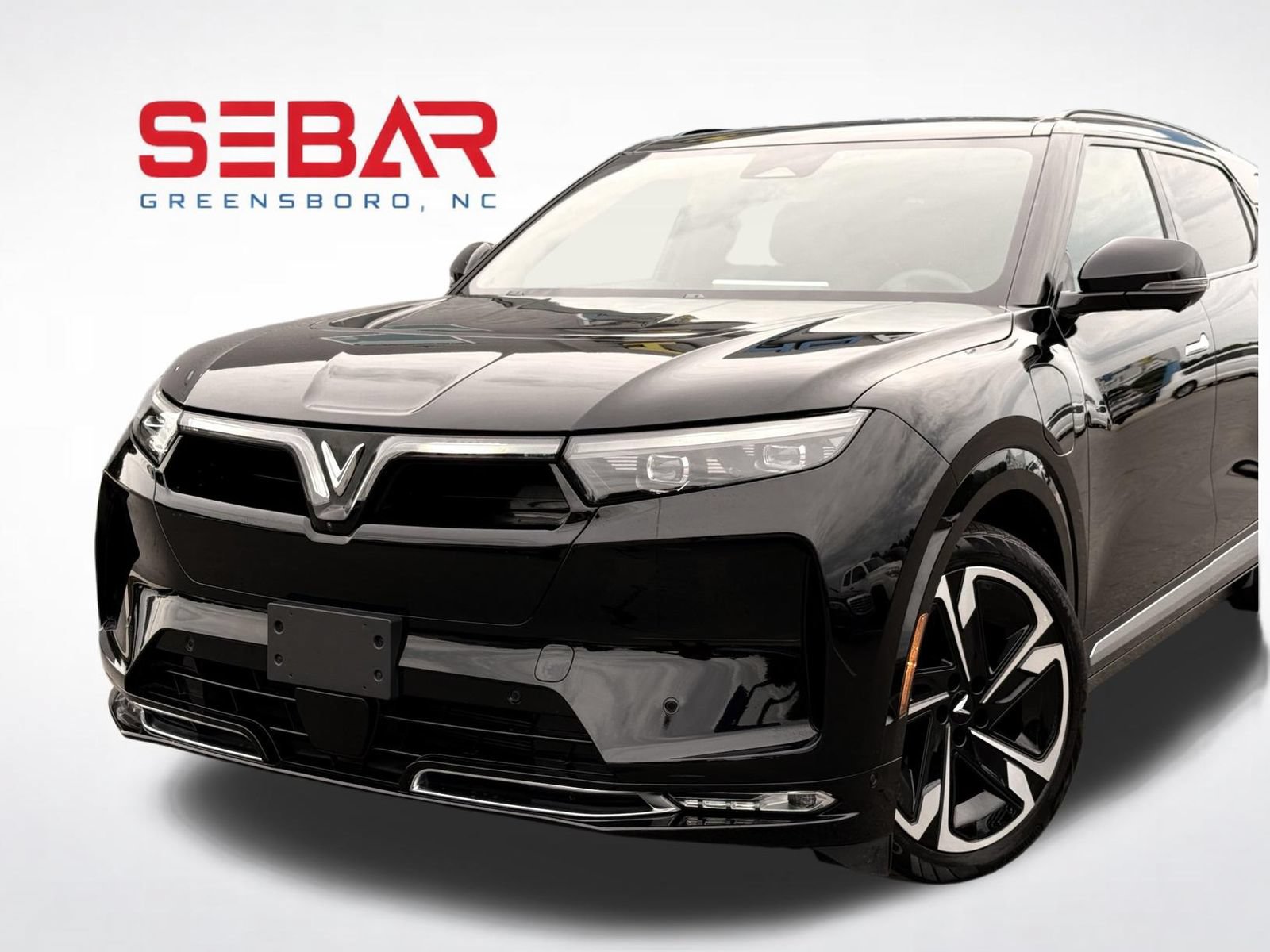 Used 2024 VinFast VF 9 Plus AWD/4WD image 3