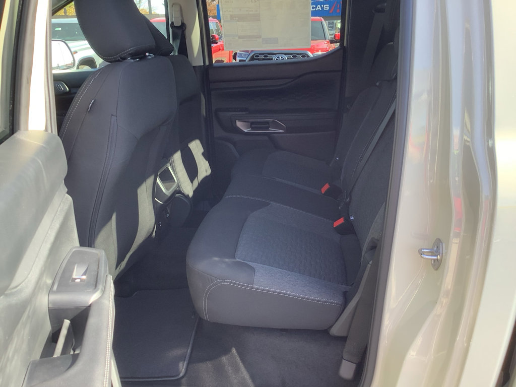 New 2025 Ford Ranger XLT w/ Equipment Group 301A High image 9