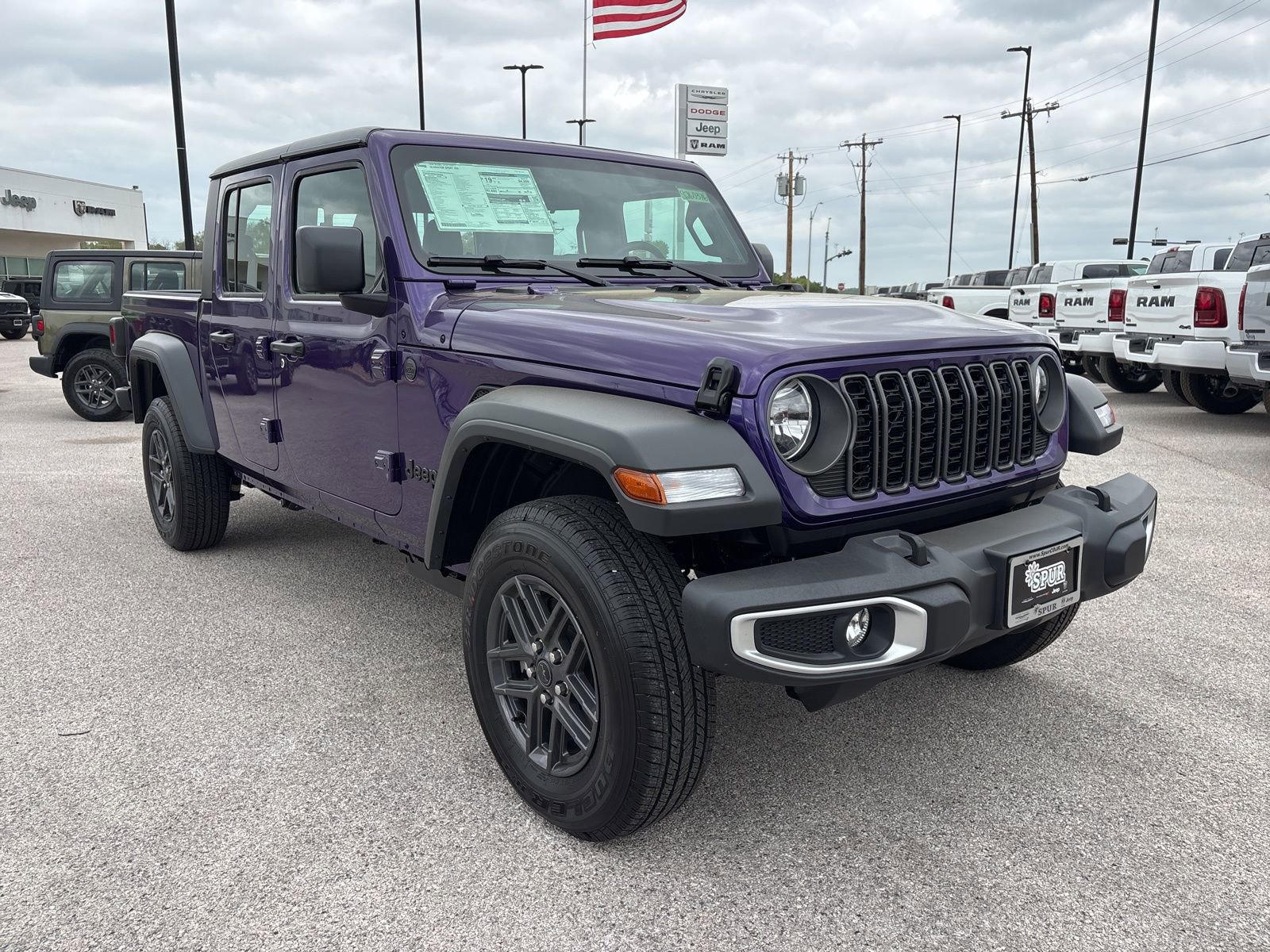 New 2026 Jeep Gladiator Sport image 8