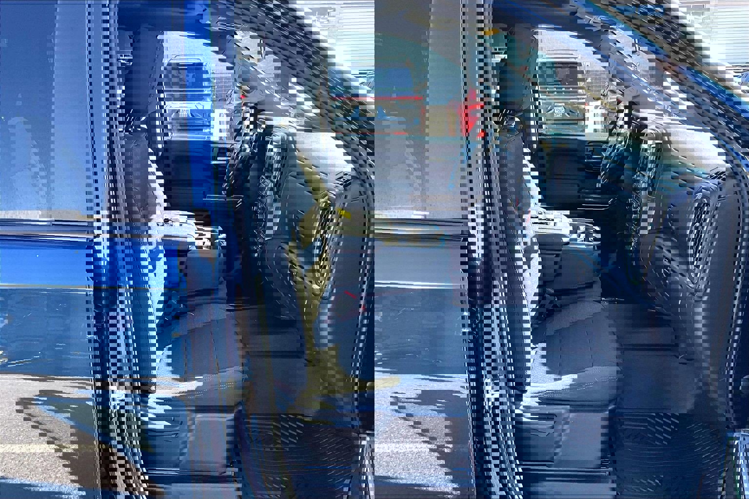 Used 2021 Chevrolet Silverado 1500 RST image 7