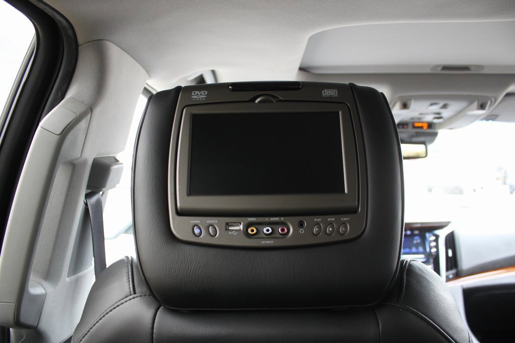 Used 2017 Cadillac Escalade ESV Luxury image 8