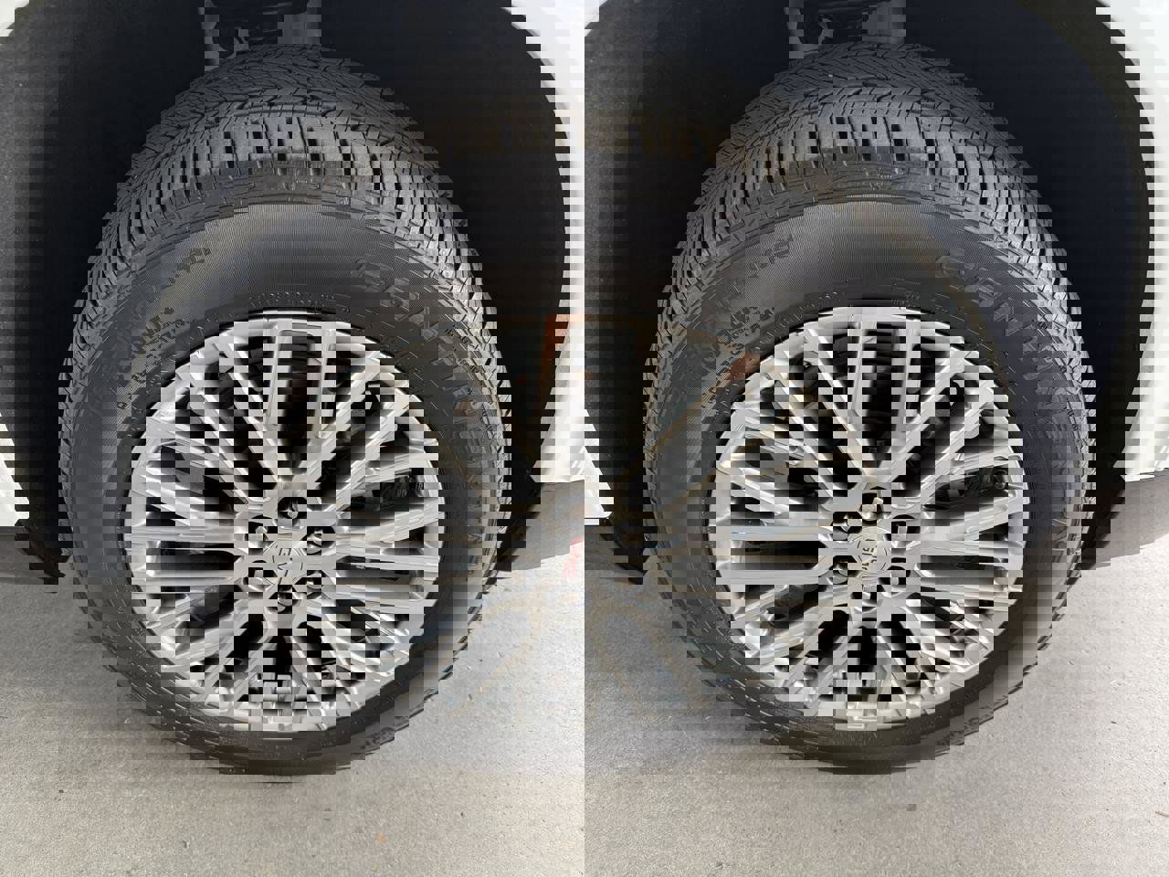 Used 2024 GMC Acadia Denali w/ LPO, Floor Liner Package image 51