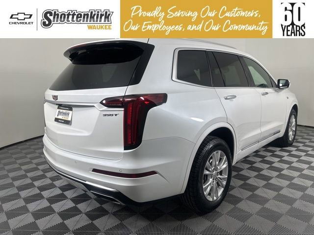 Used 2024 Cadillac XT6 Luxury w/ LPO, Floor Liner Package image 3