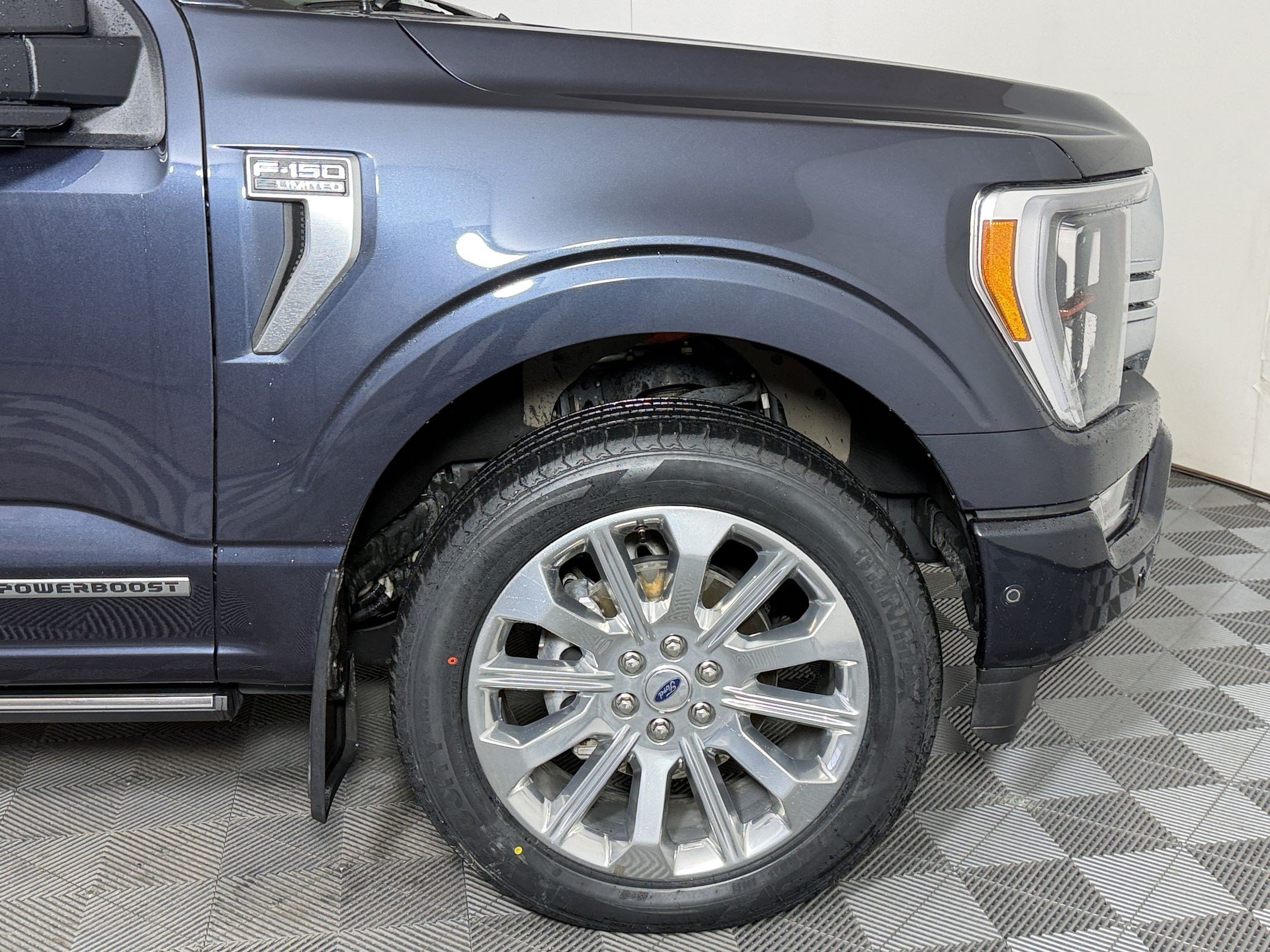 Used 2022 Ford F150 Limited AWD/4WD image 13