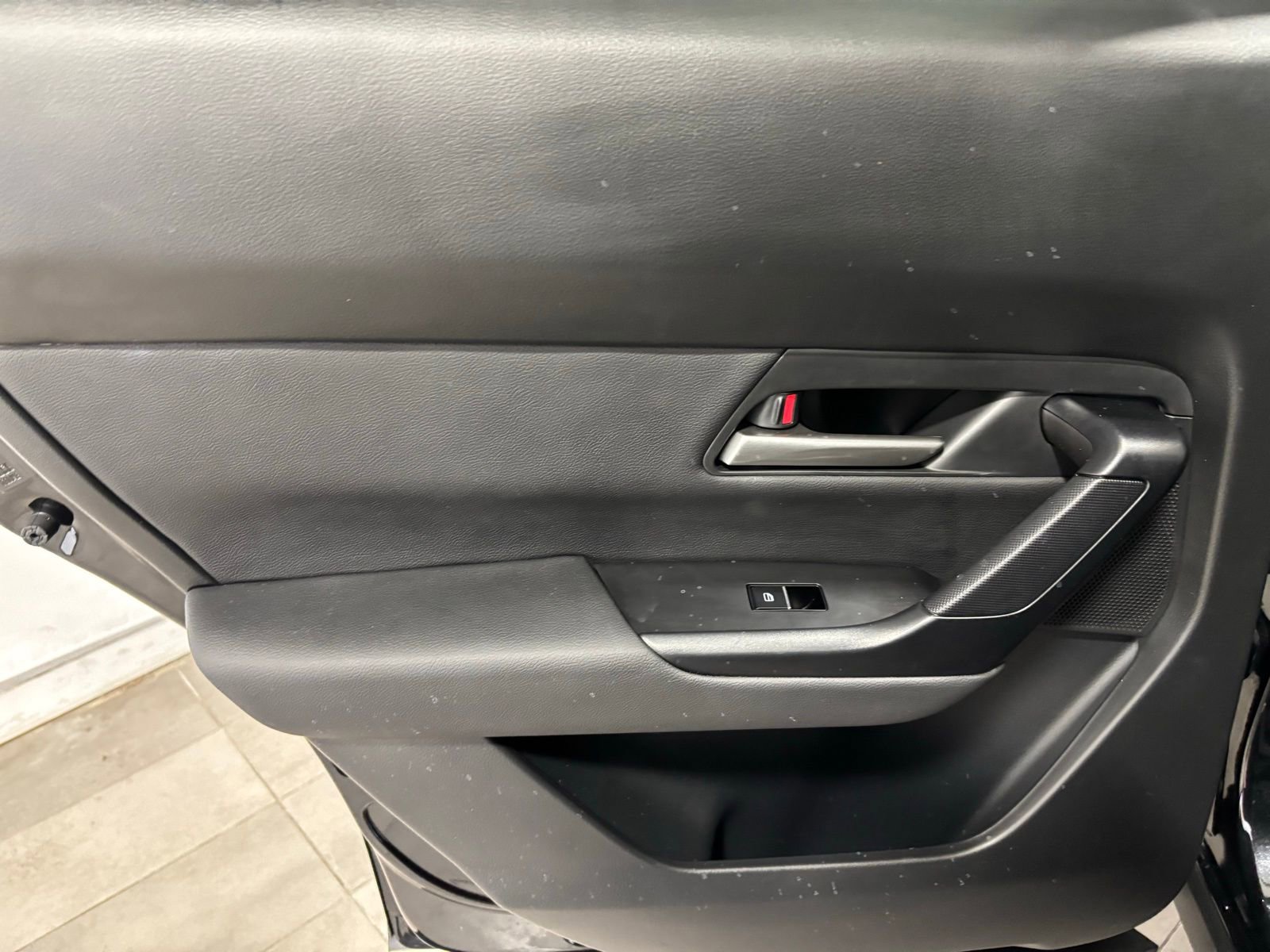 Certified 2025 MAZDA CX-50 AWD 2.5 S w/ Cargo Package image 17