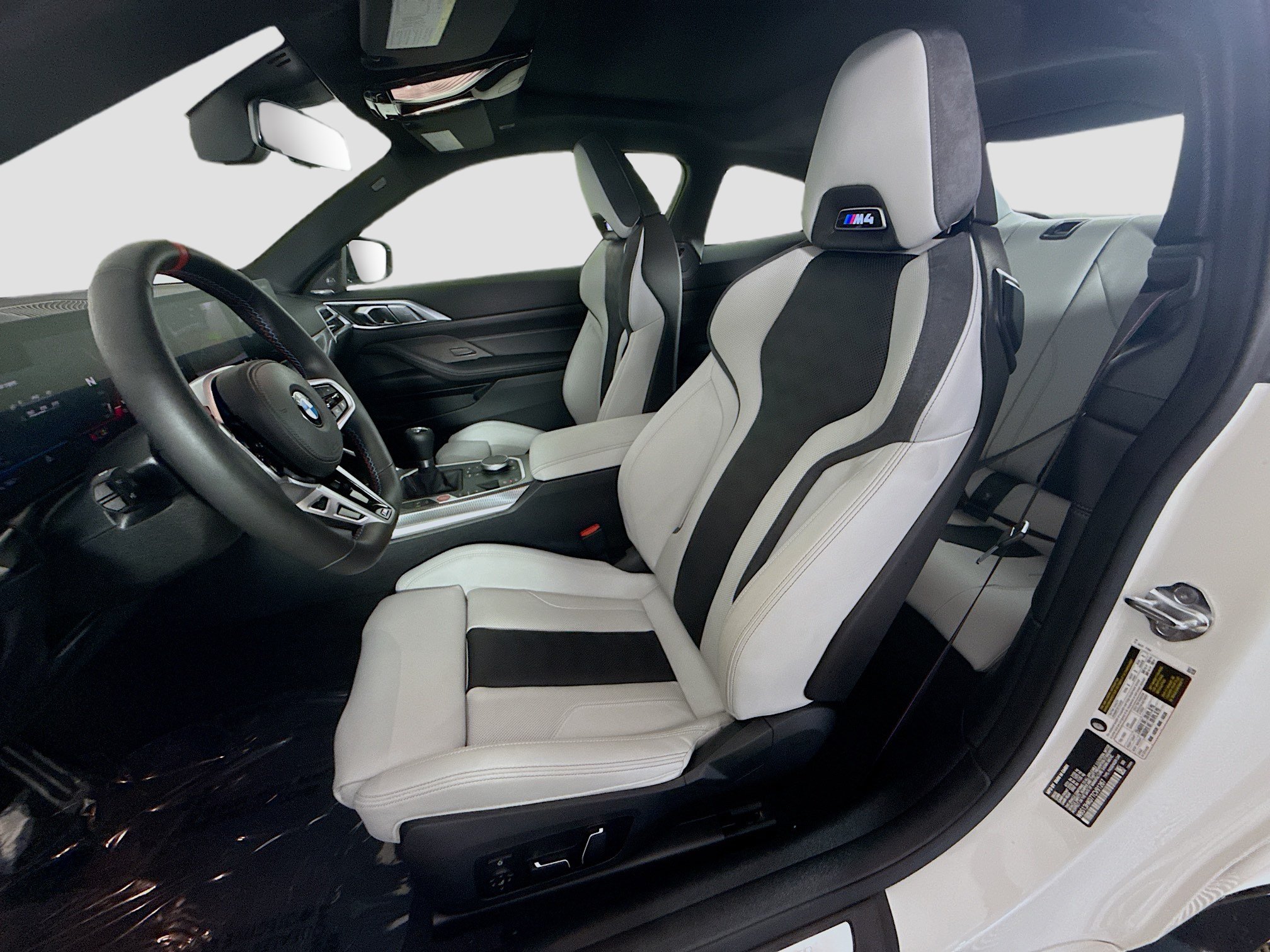 Used 2026 BMW M4 Coupe w/ Executive Package RWD image 22