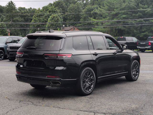Certified 2023 Jeep Grand Cherokee L Summit AWD/4WD image 5