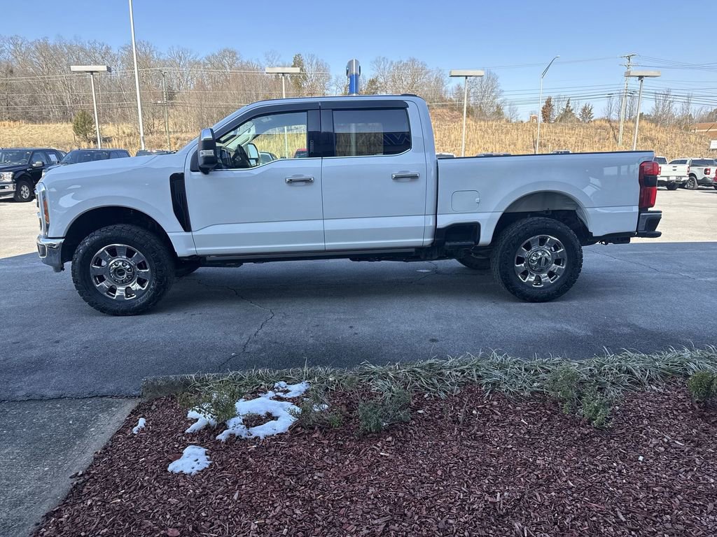 Used 2023 Ford F250 Lariat w/ Lariat Ultimate Package image 3
