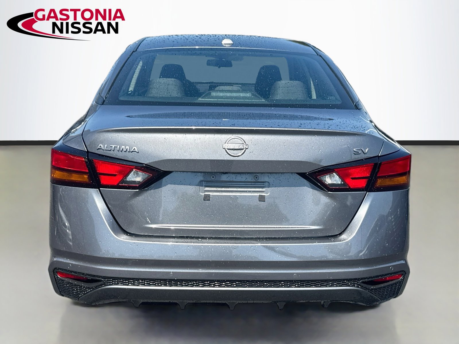 Used 2024 Nissan Altima 2.5 SV FWD image 7