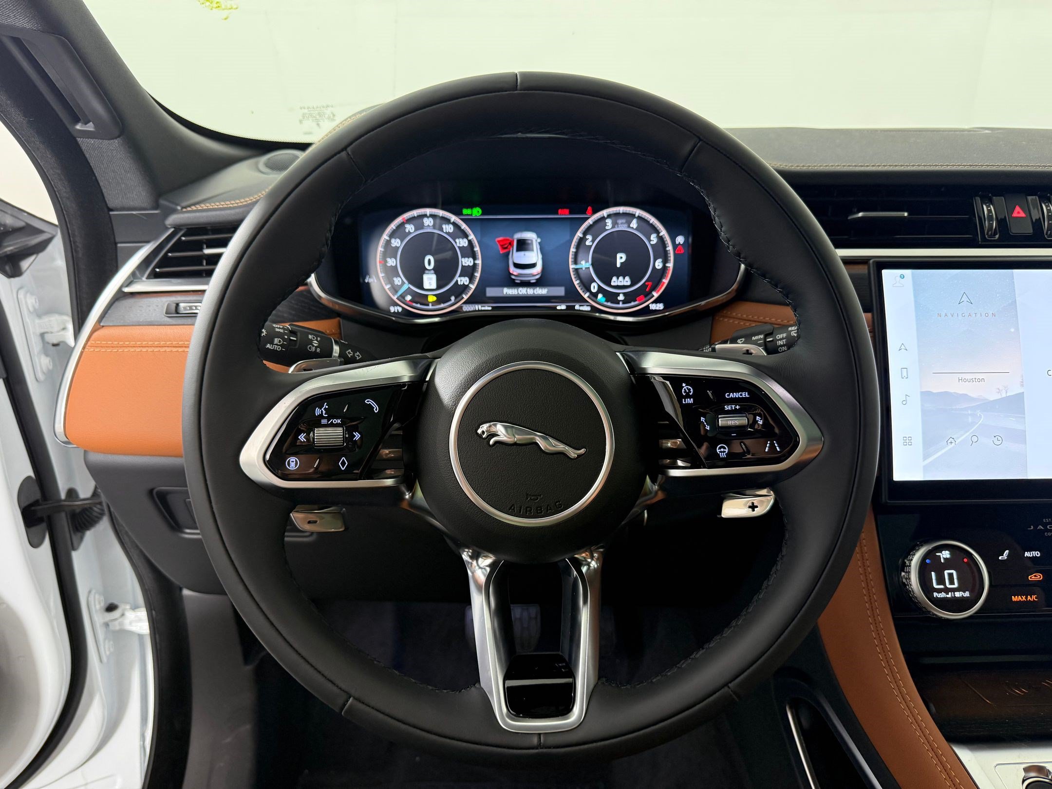 New 2026 Jaguar F-PACE R-Dynamic S AWD/4WD image 10