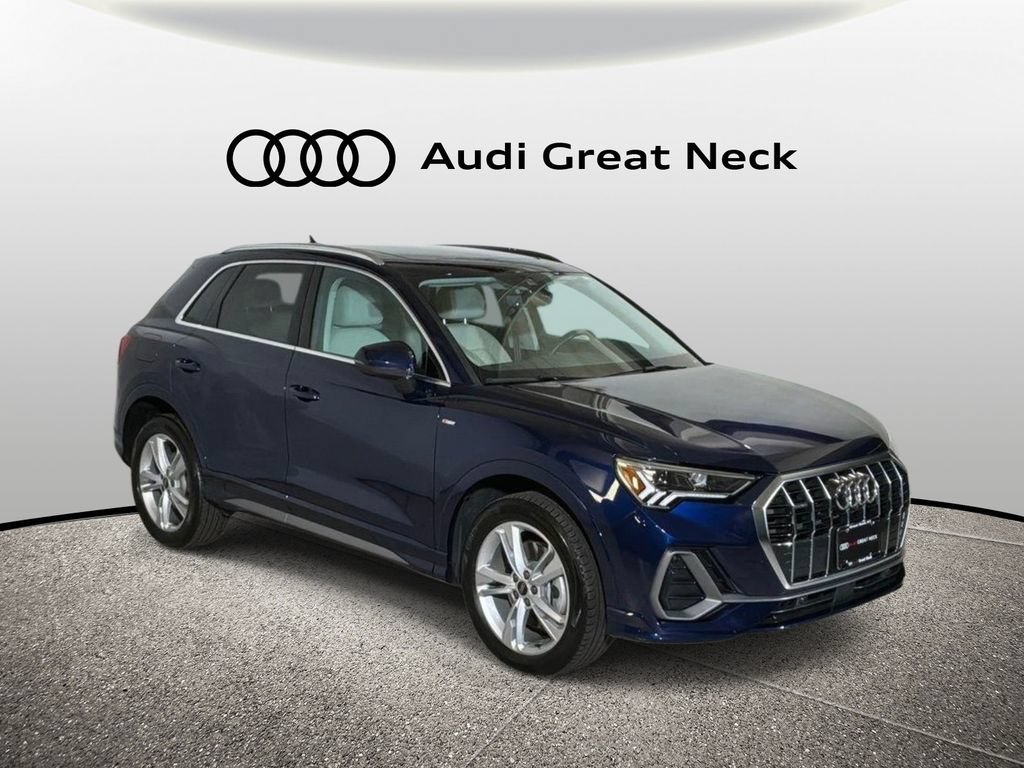Used 2023 Audi Q3 2.0T Premium Plus w/ Premium Plus Package AWD/4WD image 9