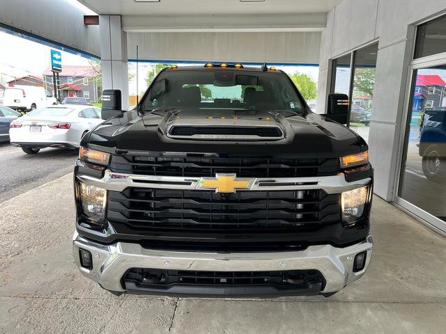 New 2025 Chevrolet Silverado 3500 LT w/ All Star Edition image 3