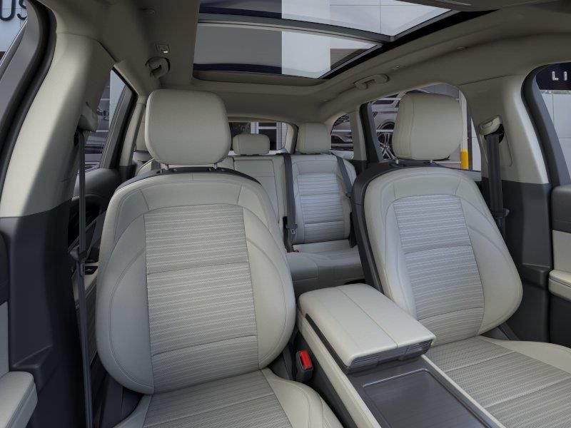 New 2026 Lincoln Nautilus Reserve AWD/4WD image 10