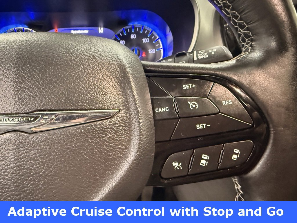 Used 2021 Chrysler Pacifica Touring-L w/ Uconnect Theater Family Group image 37