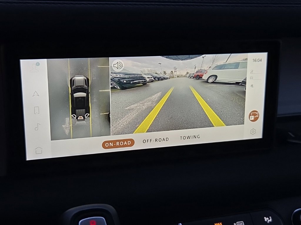 Used 2021 Land Rover Defender 110 SE image 26