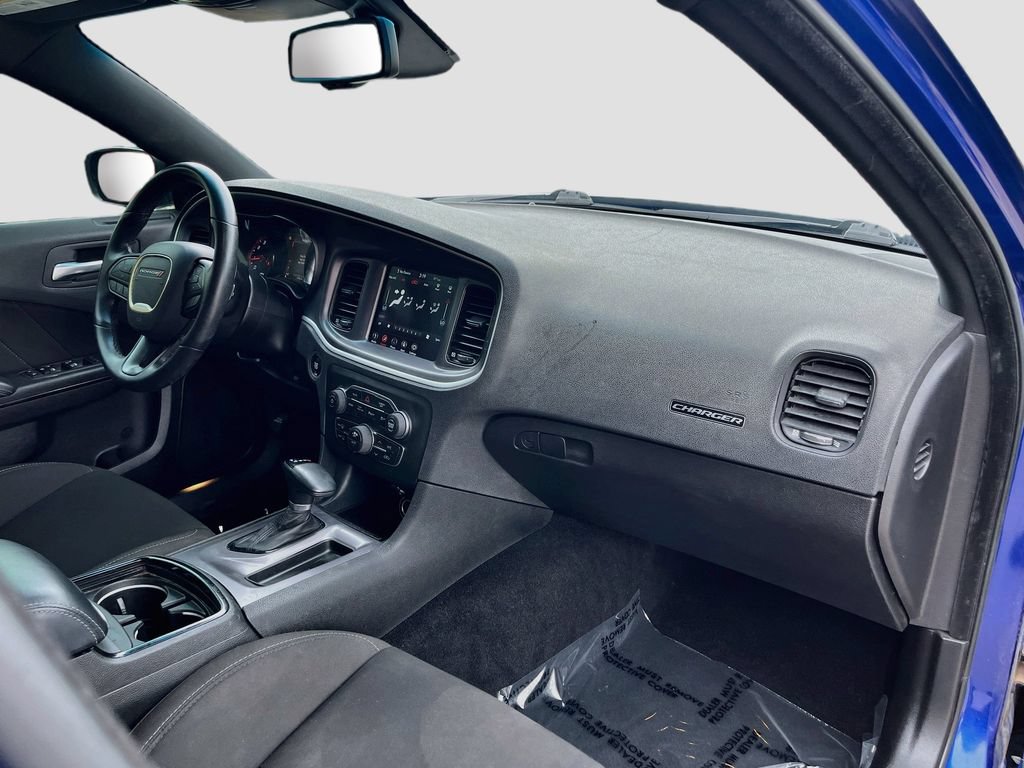 Used 2022 Dodge Charger GT w/ Blacktop Package RWD image 27