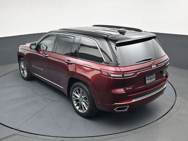 Used 2024 Jeep Grand Cherokee Summit AWD/4WD image 27