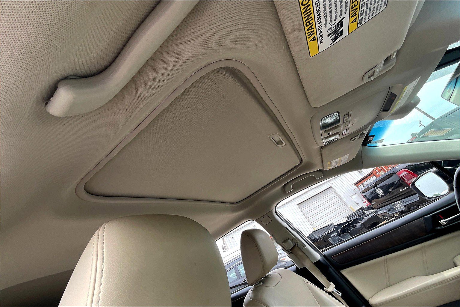 Used 2018 Subaru Outback 2.5i Limited image 13