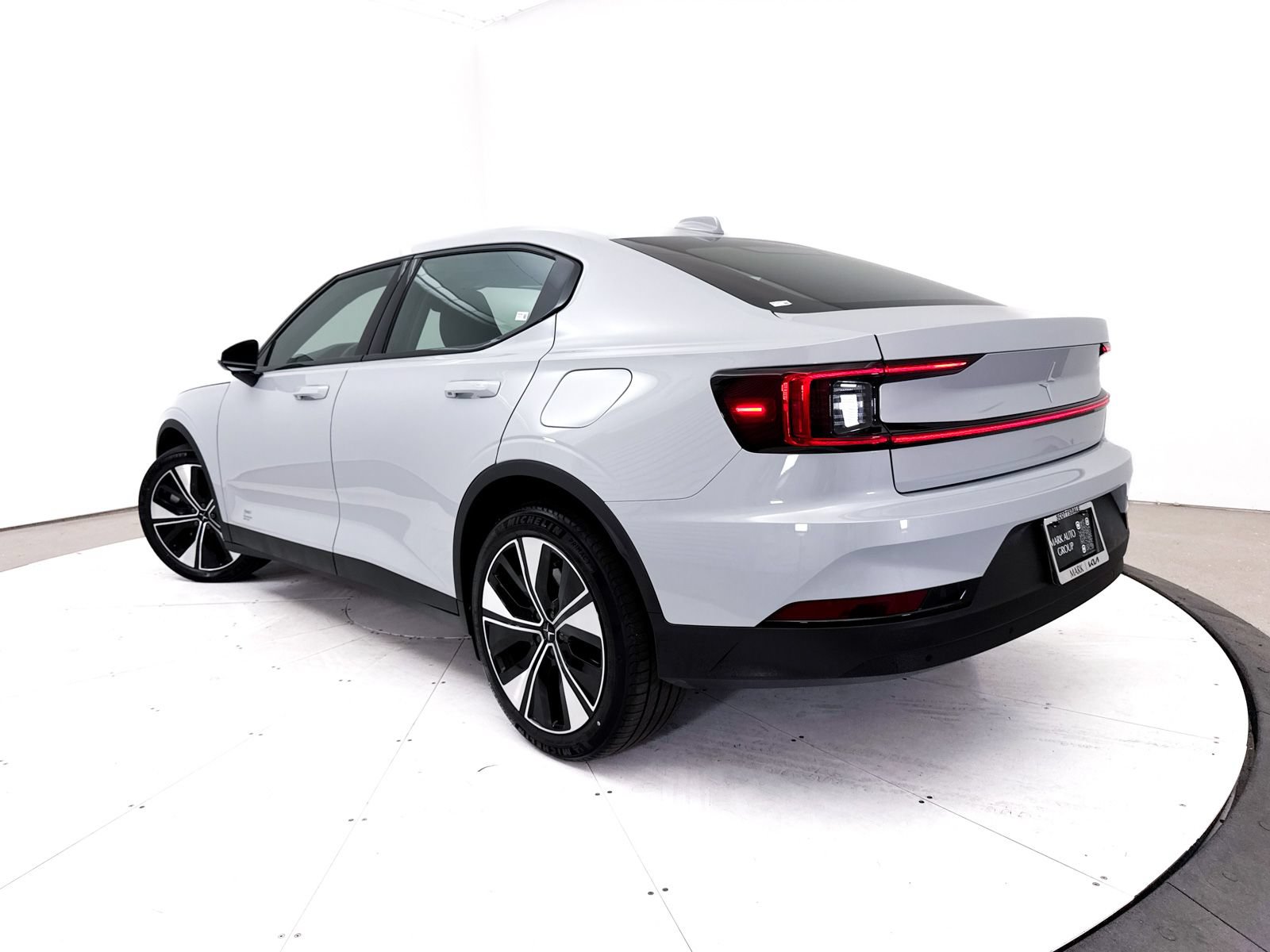 Used 2023 Polestar Polestar 2 FWD image 2