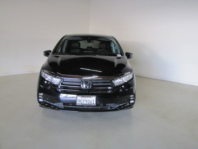 Used 2023 Honda Odyssey Touring image 2