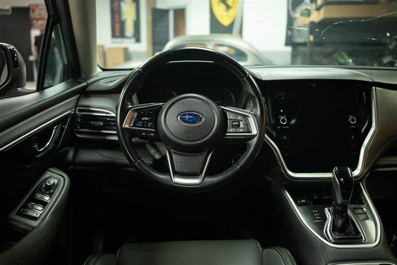 Used 2020 Subaru Outback Onyx Edition XT AWD/4WD image 18