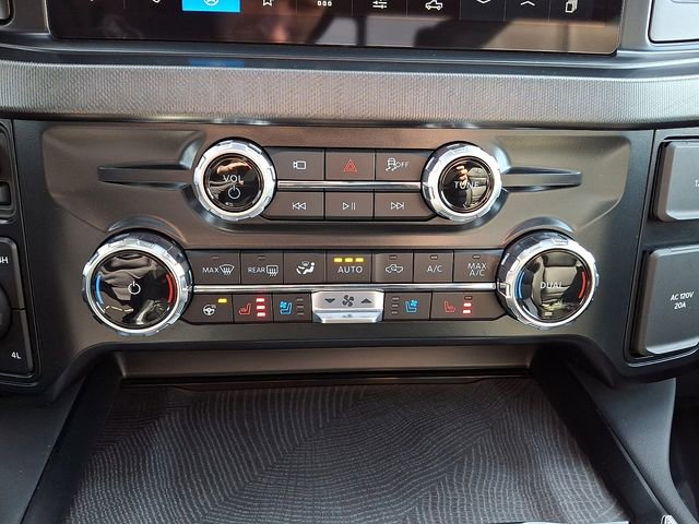 Certified 2025 Ford F450 Platinum w/ Snow Plow Prep Package image 4