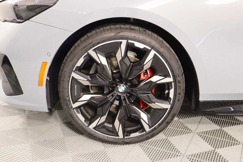 New 2025 BMW 530i w/ M Sport Package RWD image 19