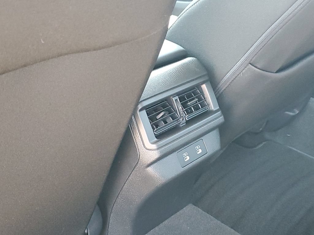 Used 2025 Honda Accord SE image 28