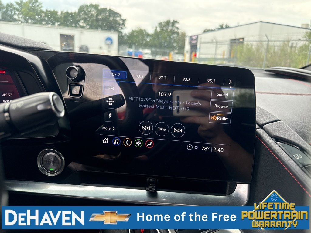 Used 2022 Chevrolet Corvette Stingray Coupe w/ 1LT RWD image 14