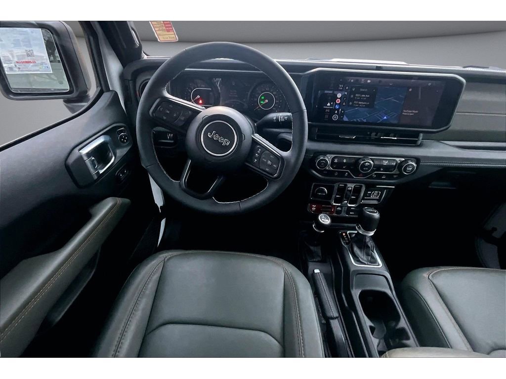 Used 2025 Jeep Gladiator Mojave w/ Safety Group image 6