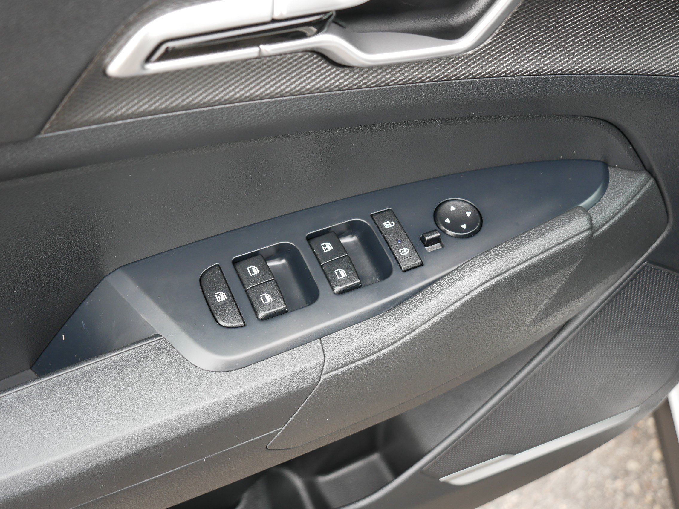 Certified 2023 Kia Sportage LX AWD/4WD image 19