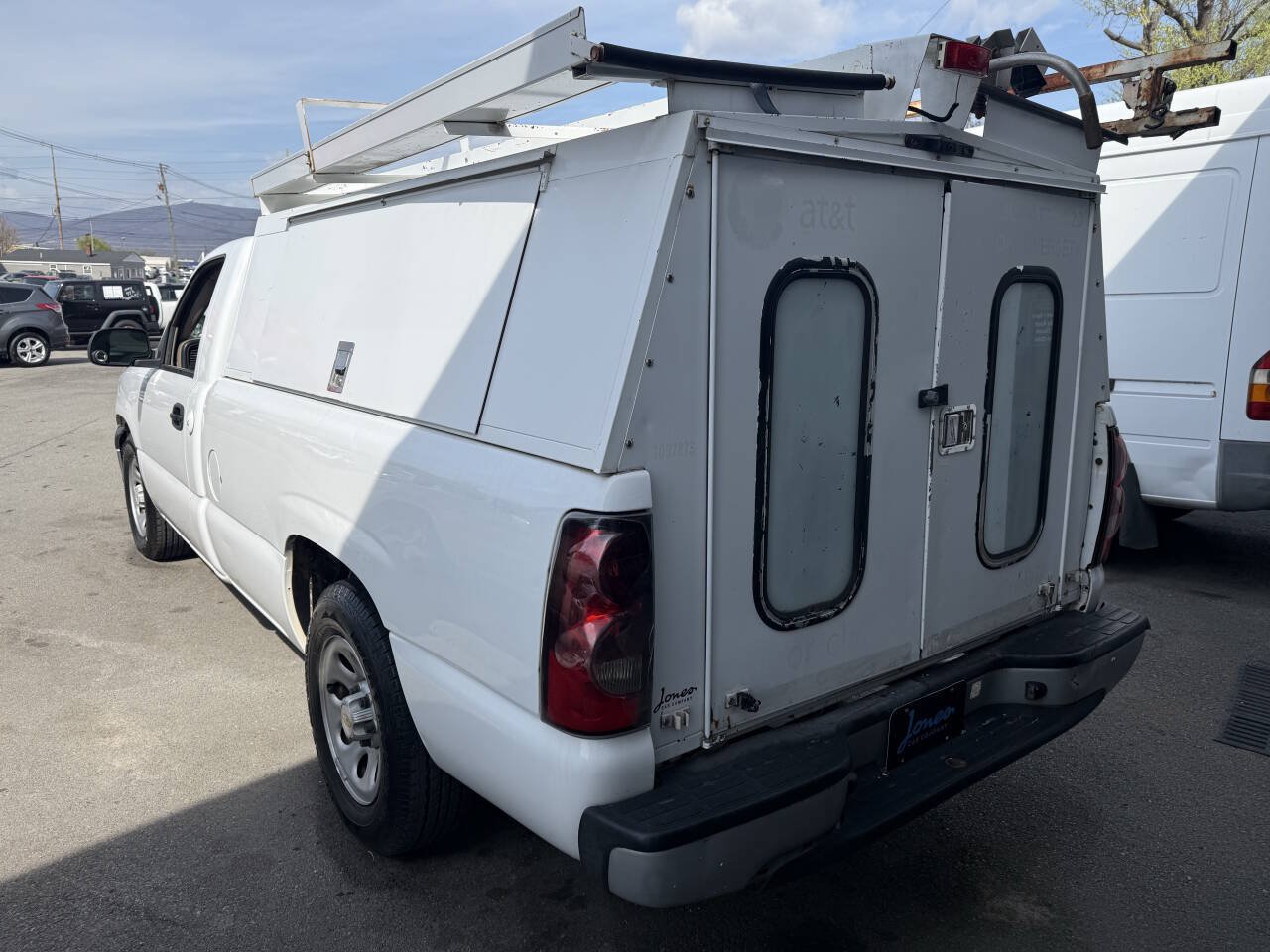Used 2007 Chevrolet Silverado 1500 W/T RWD image 5