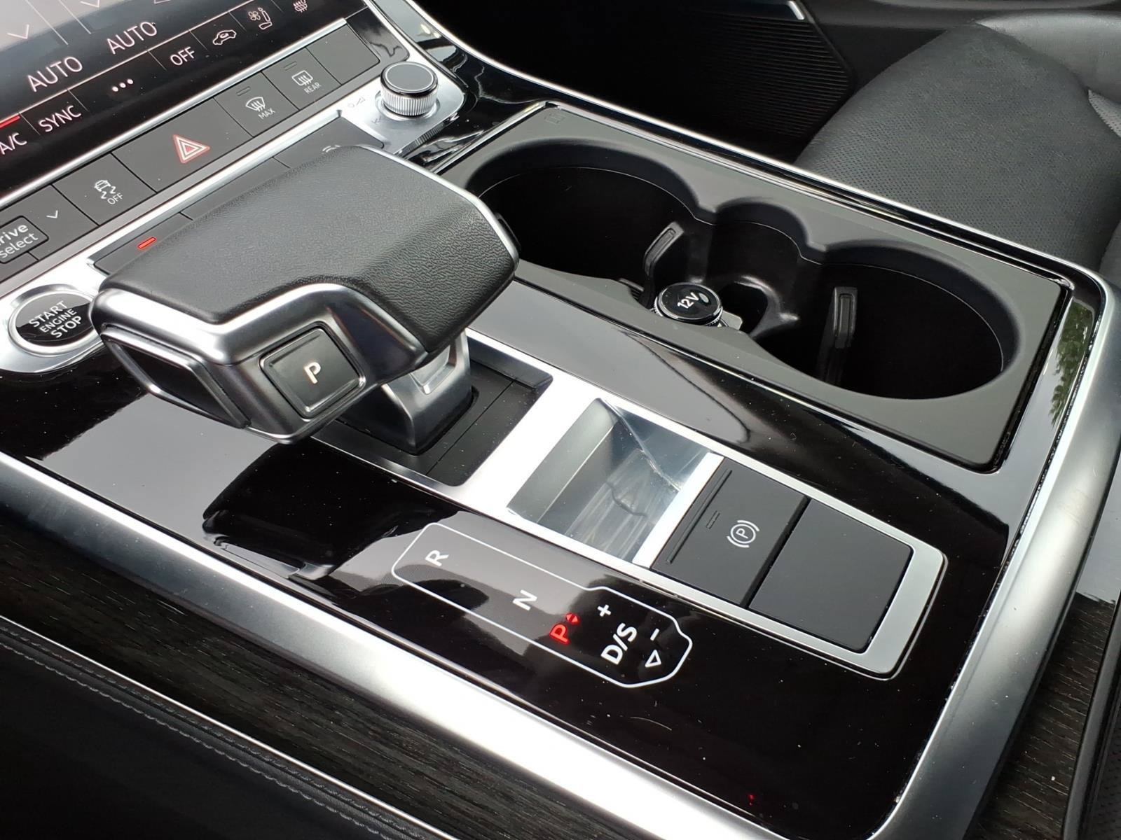 Used 2023 Audi Q7 3.0T Premium Plus w/ Premium Plus Package AWD/4WD image 21