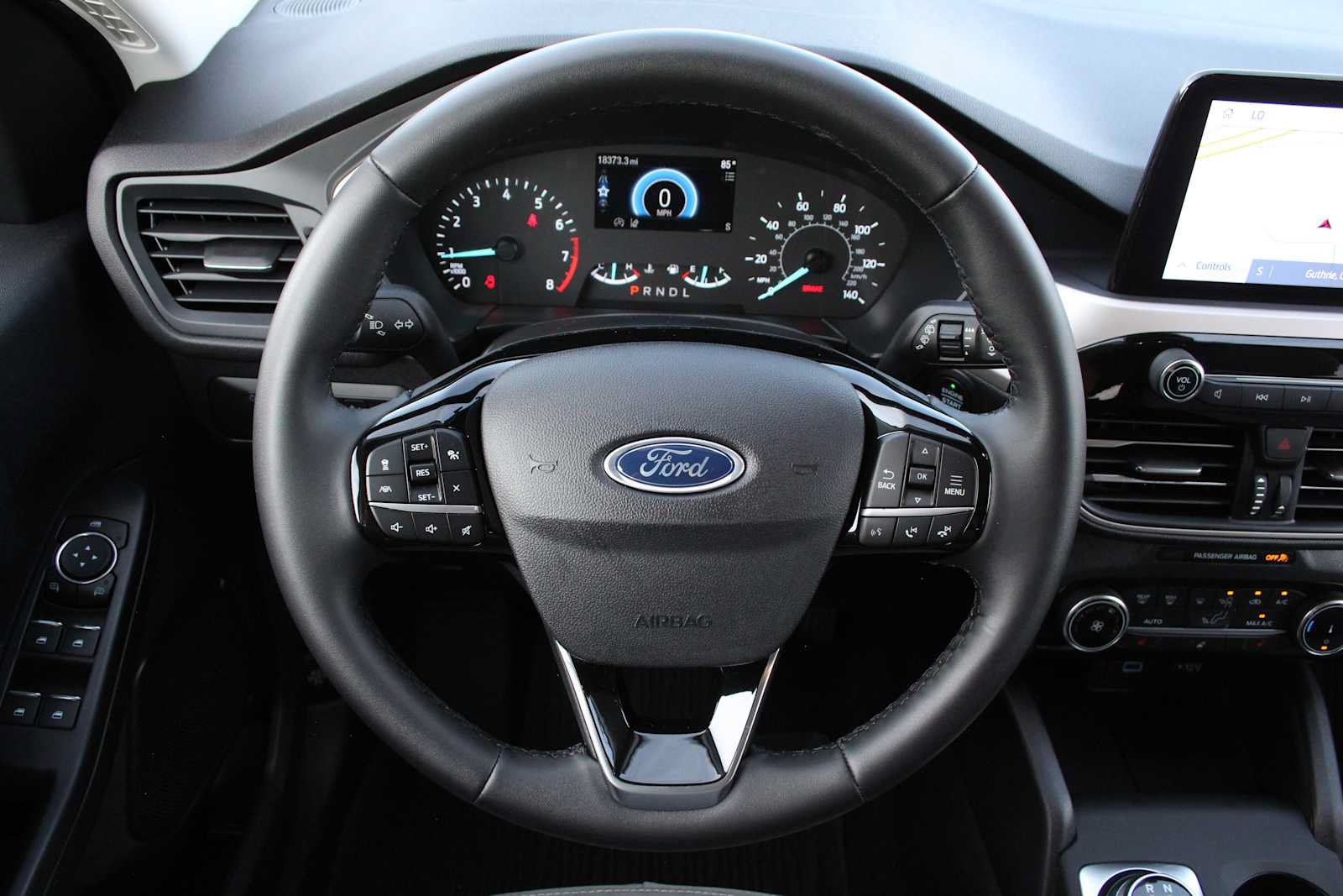 Used 2022 Ford Escape SE w/ Cold Weather Package AWD/4WD image 32
