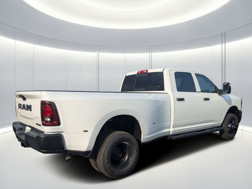 New 2026 RAM 3500 Tradesman AWD/4WD image 3