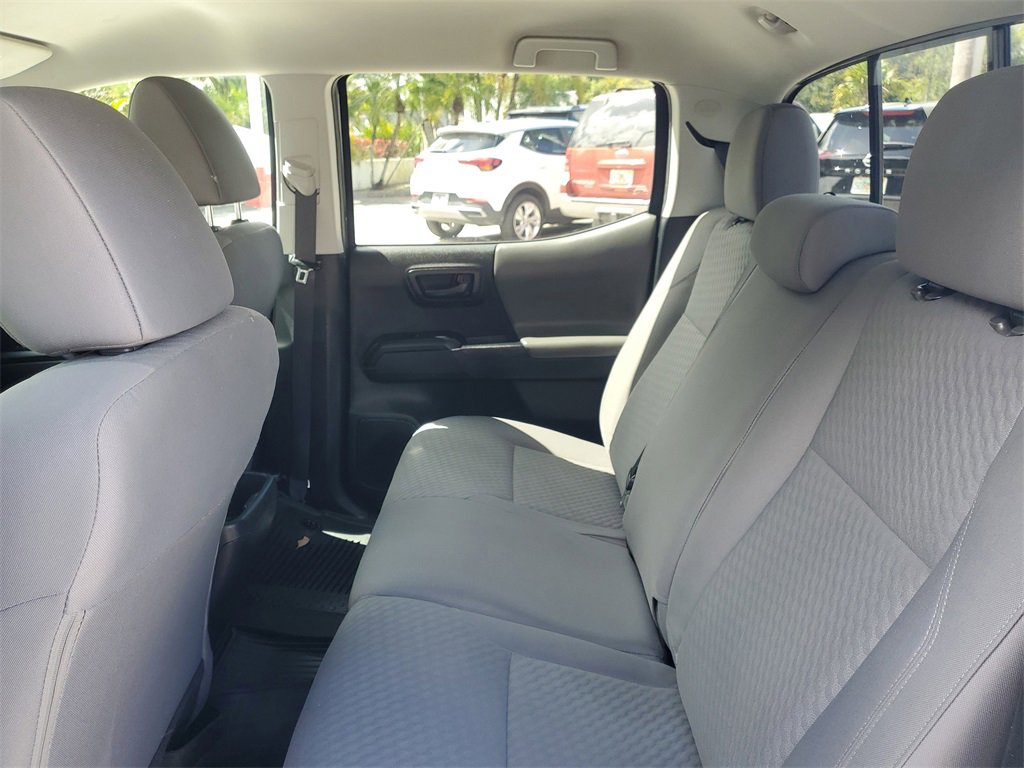 Certified 2022 Toyota Tacoma SR w/ SR Convenience Package image 9