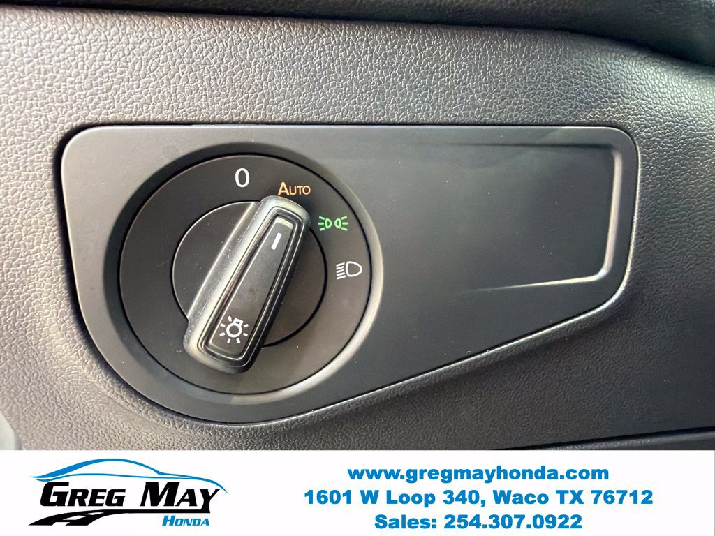 Used 2022 Volkswagen Tiguan S FWD image 26