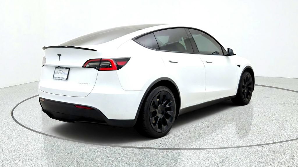 Used 2020 Tesla Model Y Long Range AWD/4WD image 5