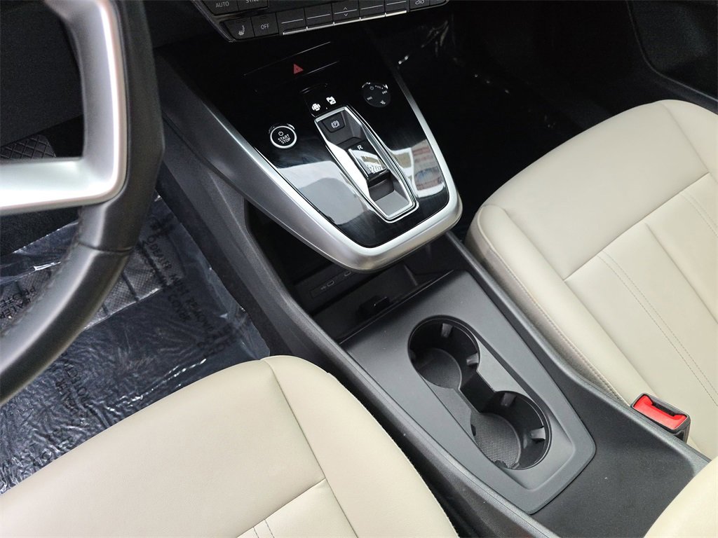 Certified 2024 Audi Q4 e-tron Premium image 28