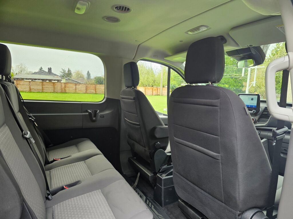 Used 2020 Ford Transit 150 XLT image 14