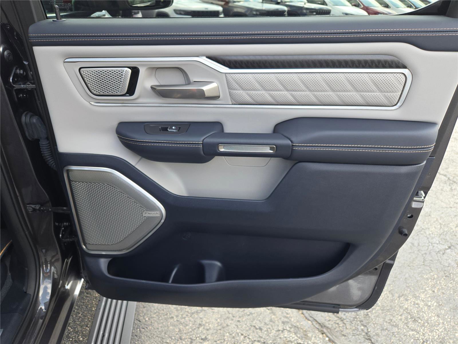 Used 2025 RAM 1500 Tungsten w/ Towing Technology Group AWD/4WD image 11