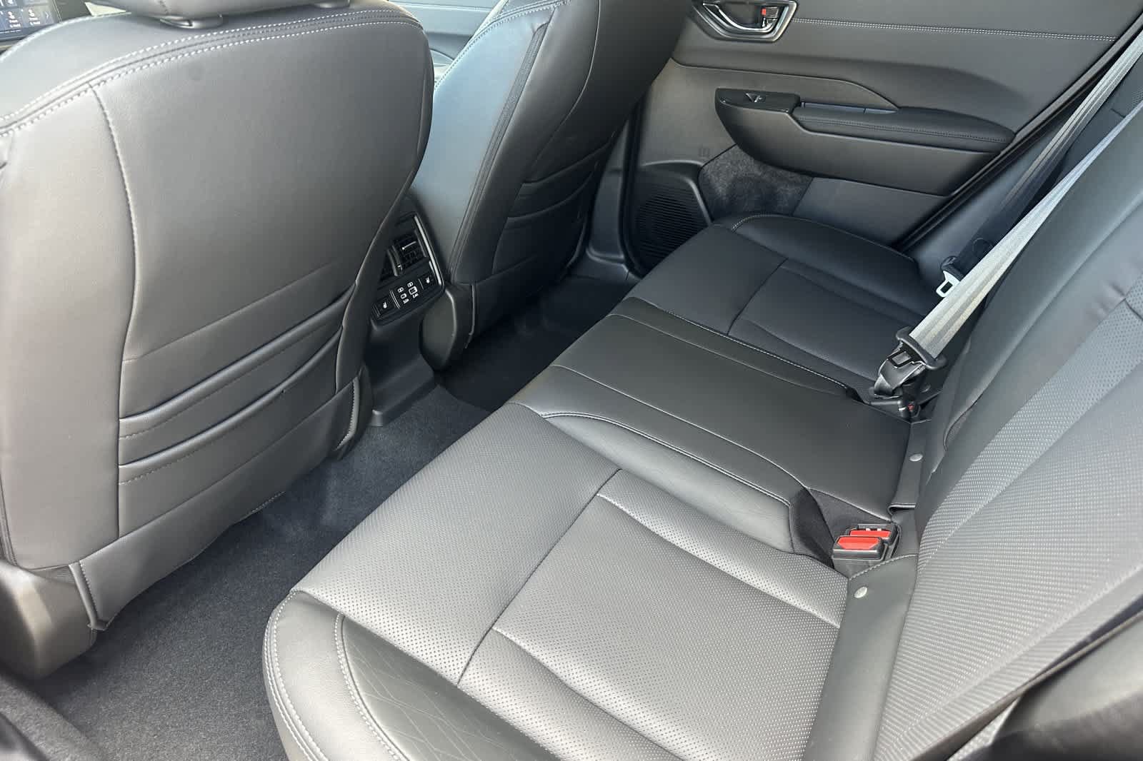 New 2026 Subaru Outback Touring AWD/4WD image 12