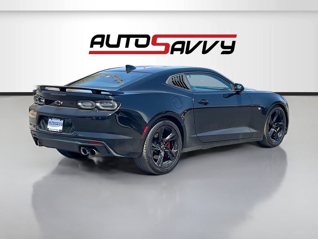 Used 2021 Chevrolet Camaro SS RWD image 7