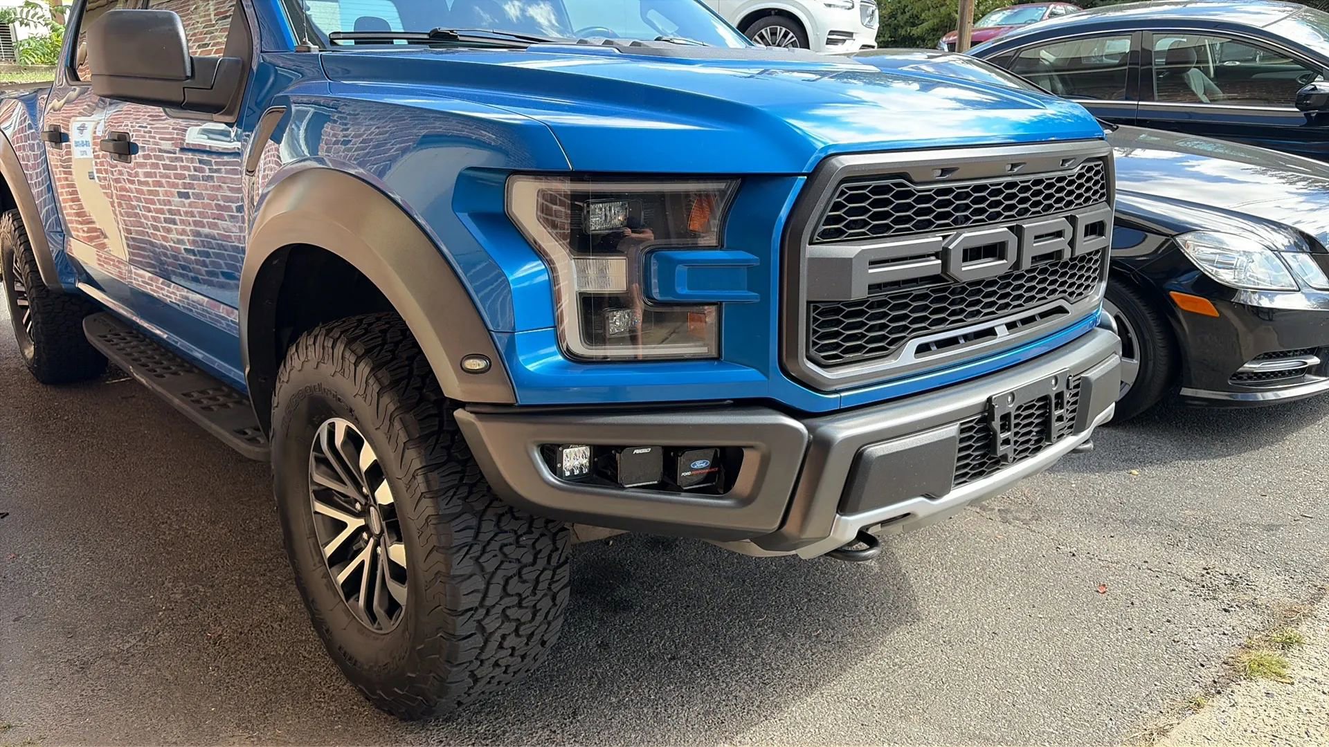 Used 2020 Ford F150 Raptor image 36