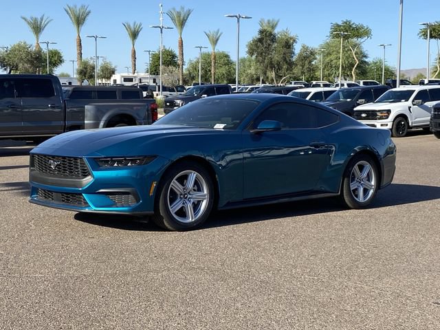 New 2026 Ford Mustang Coupe RWD video 2