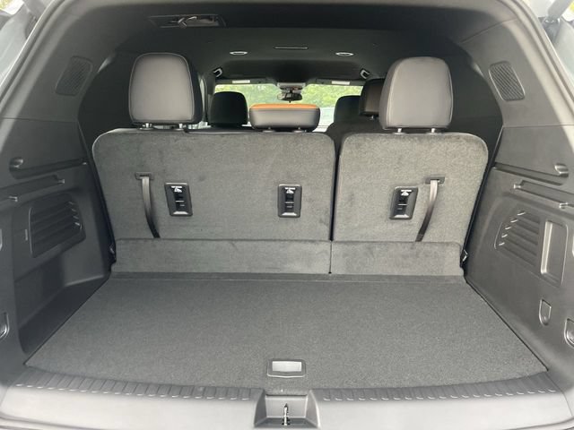 New 2027 Chevrolet Traverse Z71 AWD/4WD image 24