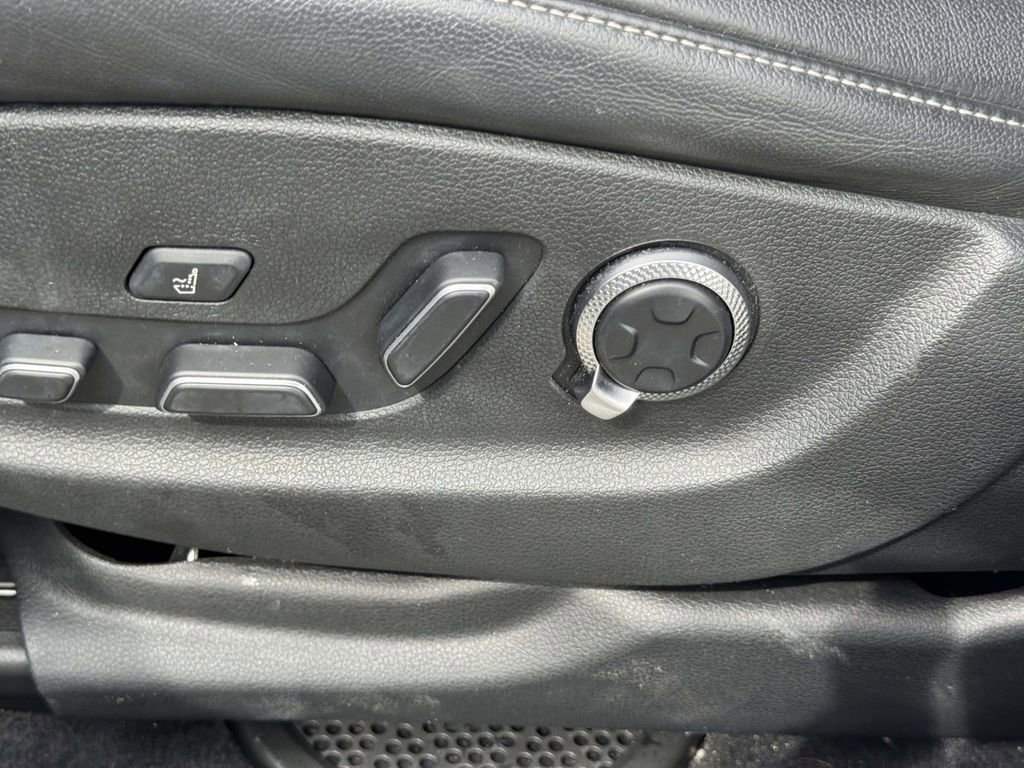 Used 2024 Genesis GV80 3.5T image 16
