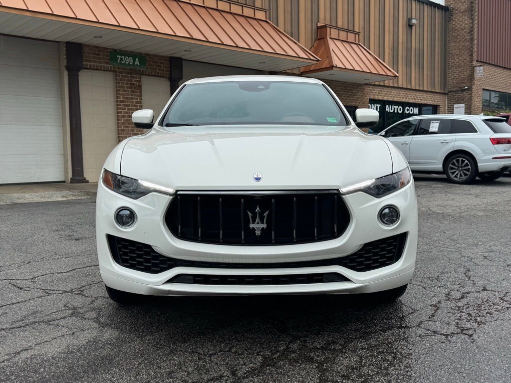 Used 2019 Maserati Levante image 3